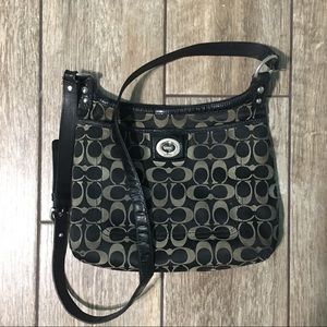 COACH CROSSBODY PURSE!